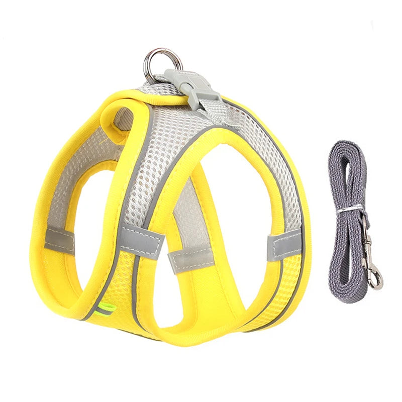 “Soft & Comfy Dog Harness Leash Set – Adjustable No-Pull Design for Small & Medium Pets”