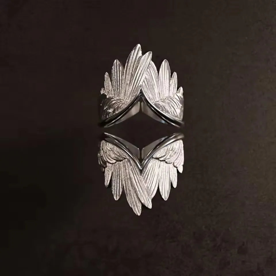 Retro Angel Wings Ring – Vintage Silver Adjustable Ring for Men & Women