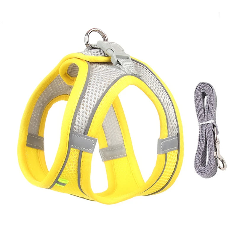 “Soft & Comfy Dog Harness Leash Set – Adjustable No-Pull Design for Small & Medium Pets”